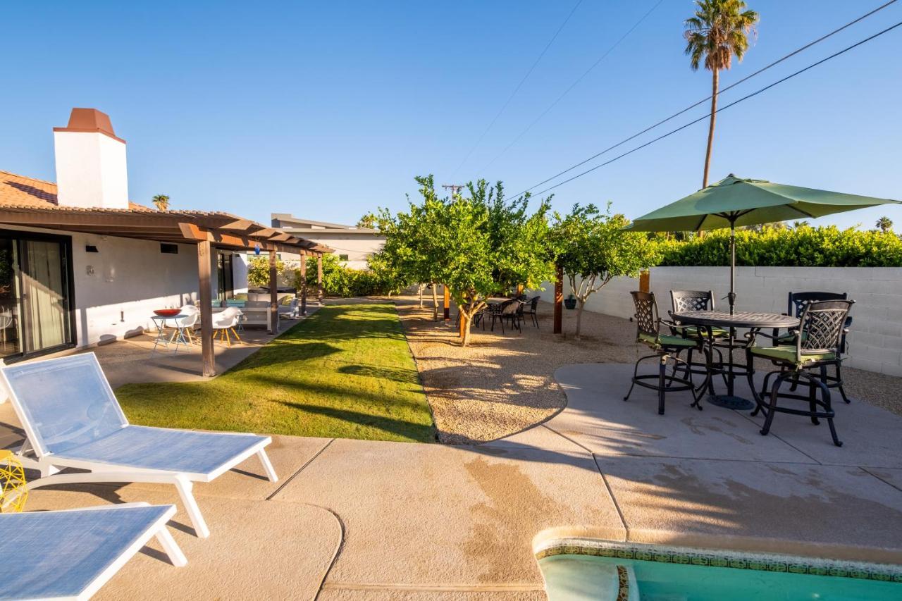 Beautiful Palm Springs Home Large Private Yard Exterior photo